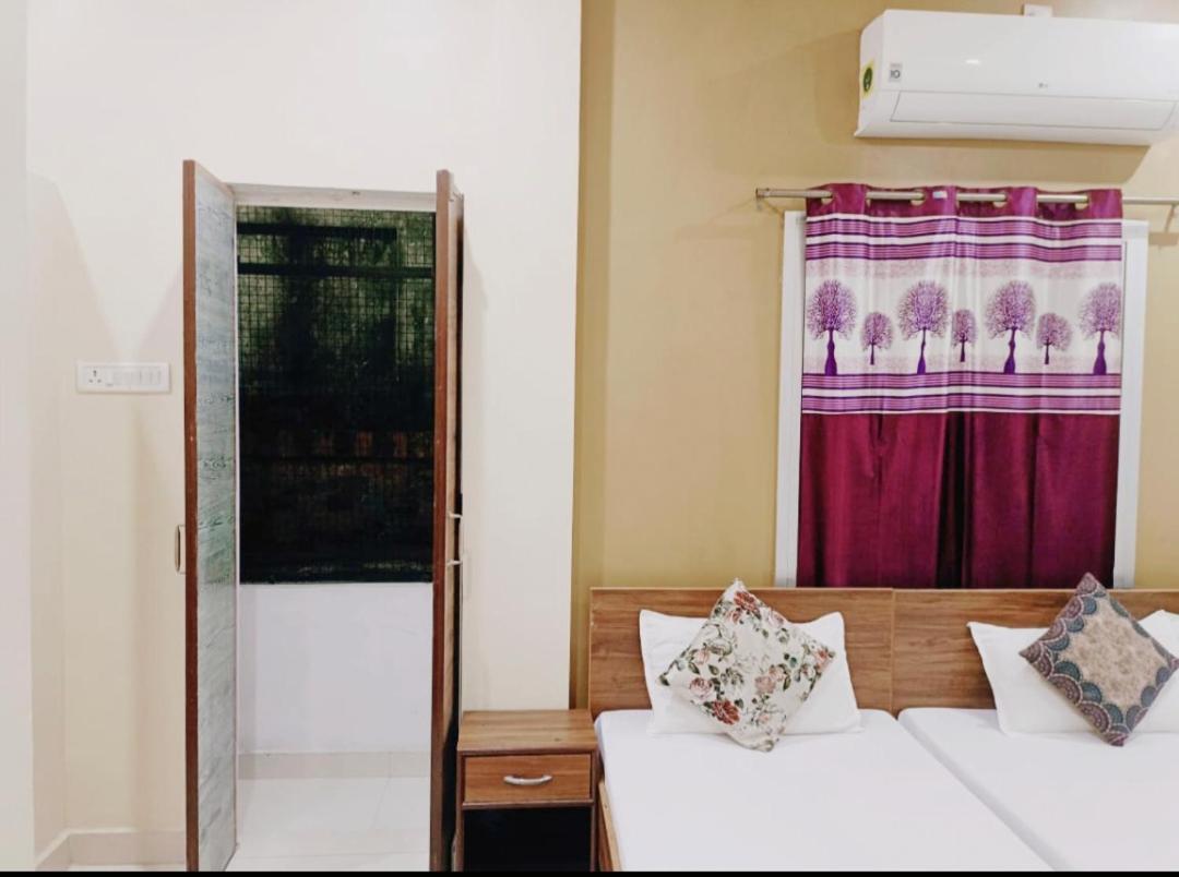 Lotus Paying Guest House Bénarès Extérieur photo